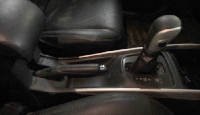 2018 Maruti Baleno DELTA CVT PETROL 1.2, Petrol, Automatic, 49,333 km, Gear Lever