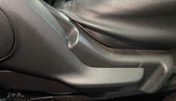 2018 Maruti Baleno DELTA CVT PETROL 1.2, Petrol, Automatic, 49,333 km, Driver Side Adjustment Panel