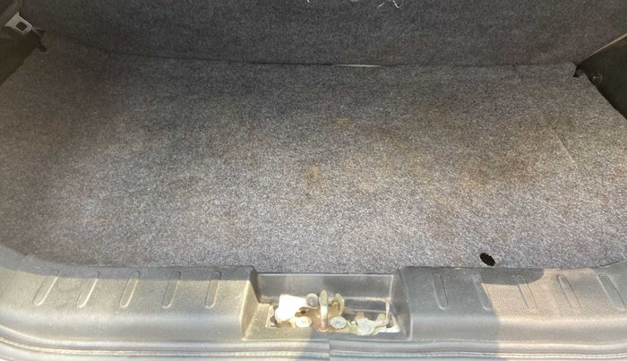 2021 Maruti Alto VXI, Petrol, Manual, 43,981 km, Boot Inside