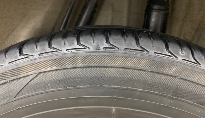 2017 Honda Jazz 1.2L I-VTEC V, Petrol, Manual, 54,677 km, Left Rear Tyre Tread