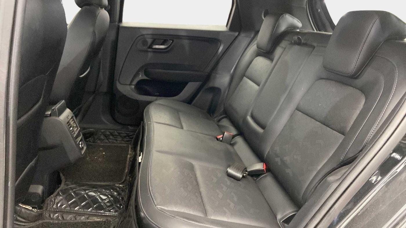2022 Tata ALTROZ XZA PLUS DARK EDTION, Petrol, Automatic, 25,132 km, Right Side Rear Door Cabin