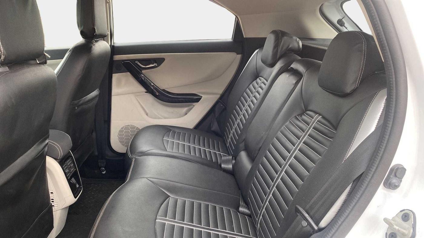 2022 Tata NEXON XZA PLUS PETROL, Petrol, Automatic, 3,605 km, Right Side Rear Door Cabin