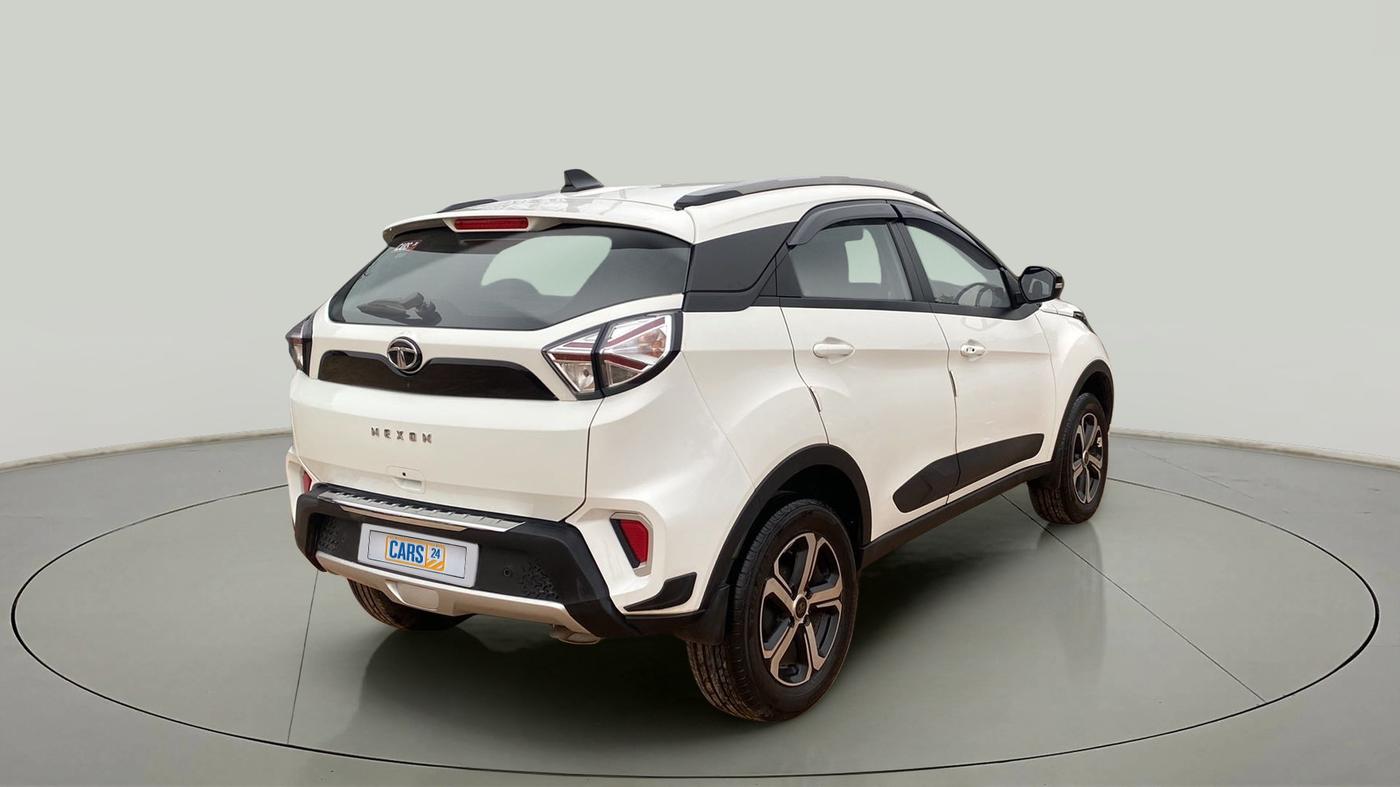 2022 Tata NEXON XZA PLUS PETROL, Petrol, Automatic, 3,605 km, Right Back Diagonal