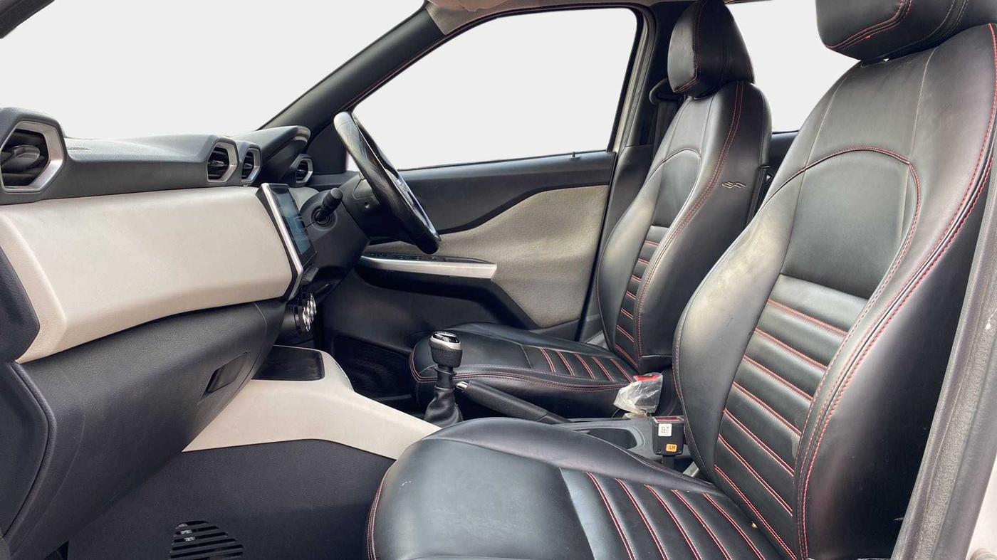 2021 Nissan MAGNITE XV MT, Petrol, Manual, 22,615 km, Right Side Front Door Cabin