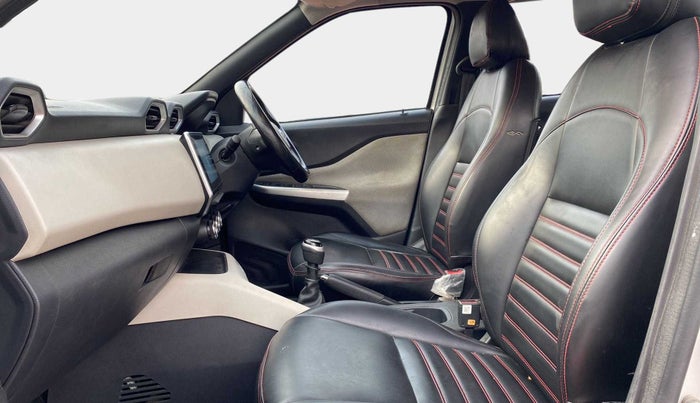 2021 Nissan MAGNITE XV MT, Petrol, Manual, 22,615 km, Right Side Front Door Cabin
