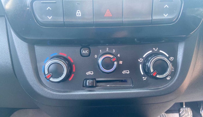 2021 Renault Kwid RXT 1.0 (O), Petrol, Manual, 3,779 km, Dashboard - Air Re-circulation knob is not working