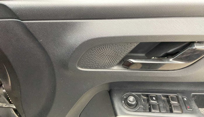 2021 Tata PUNCH ACCOMPLISHED AMT, Petrol, Automatic, 13,832 km, Driver Side Door Panels Control