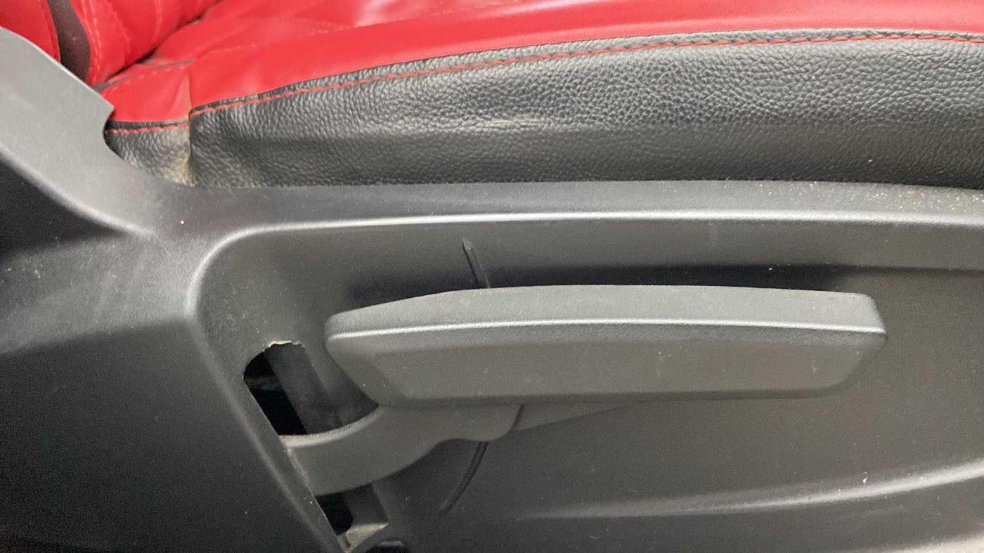 2021 Tata PUNCH ACCOMPLISHED AMT, Petrol, Automatic, 13,832 km, Driver Side Adjustment Panel