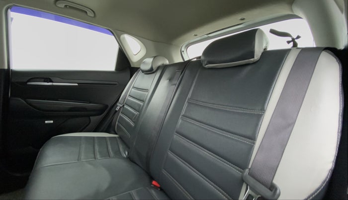 2020 KIA SONET GTX PLUS DCT 1.0, Petrol, Automatic, 7,381 km, Right Side Rear Door Cabin