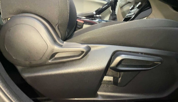 2023 Tata NEXON XZ PLUS PETROL, Petrol, Manual, 2,843 km, Driver Side Adjustment Panel