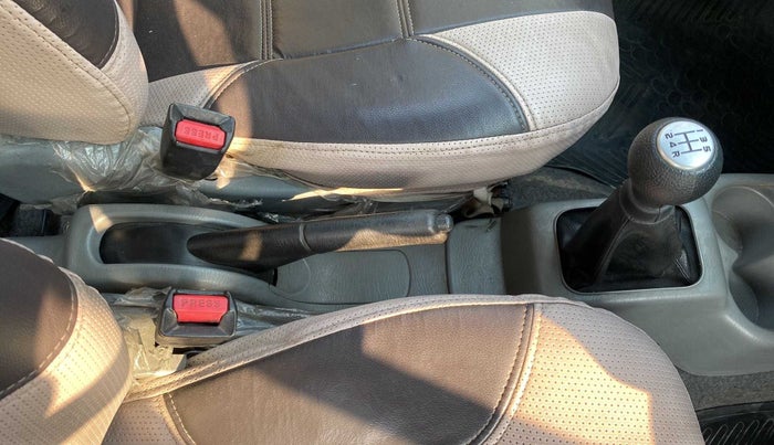 2011 Maruti Alto K10 VXI, Petrol, Manual, 46,493 km, Gear Lever