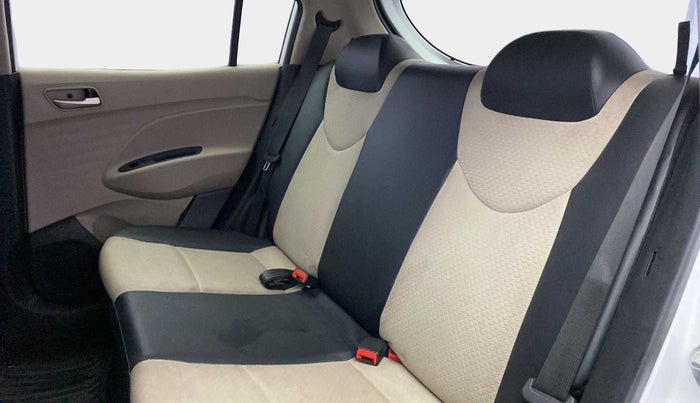 2022 Hyundai NEW SANTRO SPORTZ AMT, Petrol, Automatic, 30,243 km, Right Side Rear Door Cabin