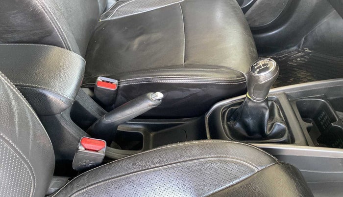 2019 Maruti XL6 ALPHA MT, Petrol, Manual, 75,071 km, Gear Lever