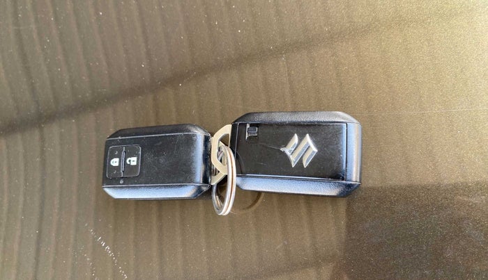 2019 Maruti XL6 ALPHA MT, Petrol, Manual, 75,071 km, Key Close Up