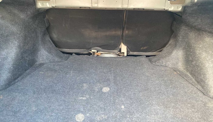 2014 Toyota Corolla Altis G CVT PETROL, Petrol, Automatic, 83,298 km, Boot Inside