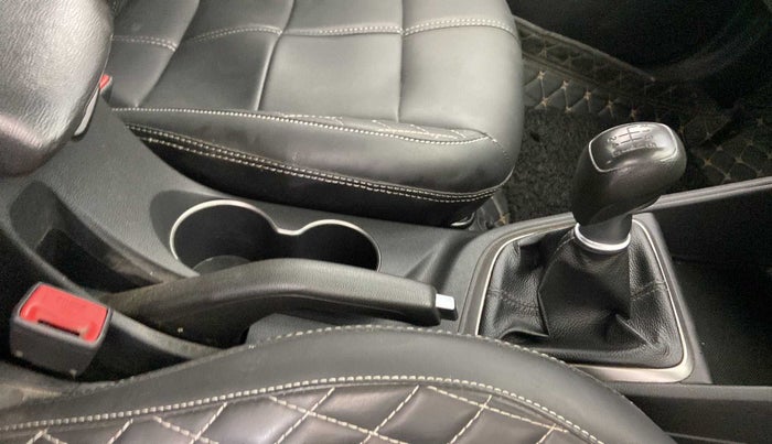 2019 Hyundai Verna 1.6 VTVT SX, Petrol, Manual, 42,303 km, Gear Lever