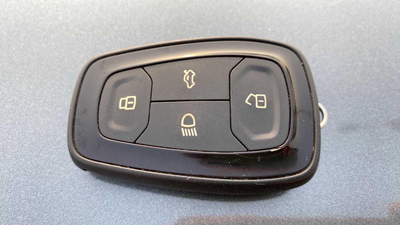 2021 Tata NEXON XZA PLUS (O) PETROL, Petrol, Automatic, 25,382 km, Key Close Up