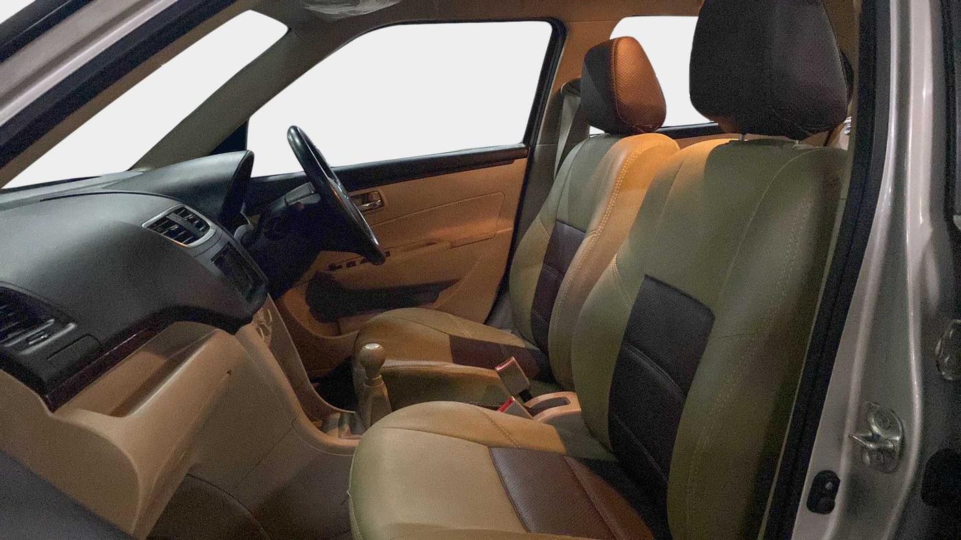 2015 Maruti Swift Dzire VXI, CNG, Manual, 26,491 km, Right Side Front Door Cabin
