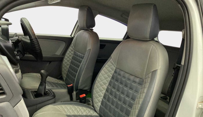 2020 Tata ALTROZ XM PETROL, Petrol, Manual, 37,041 km, Right Side Front Door Cabin