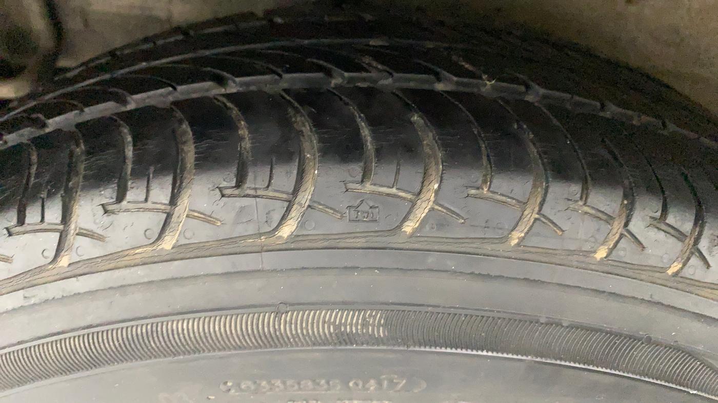2015 Maruti Celerio VXI d, Petrol, Manual, 1,02,472 km, Right Rear Tyre Tread