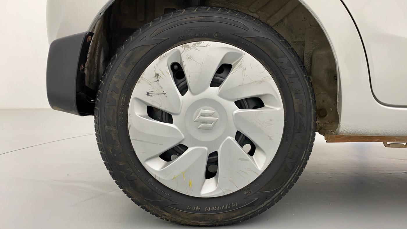 2015 Maruti Celerio VXI d, Petrol, Manual, 1,02,472 km, Right Rear Wheel