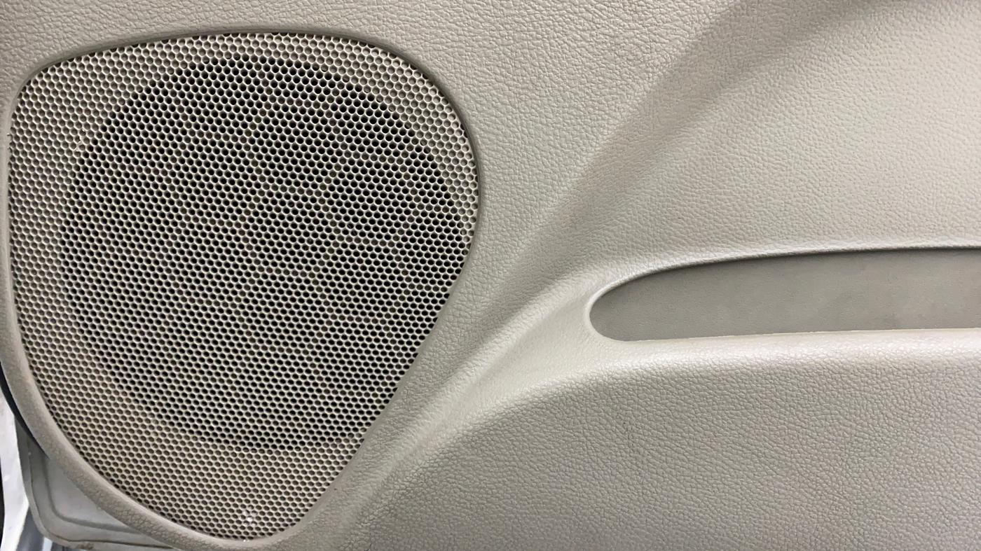 2015 Maruti Celerio VXI d, Petrol, Manual, 1,02,472 km, Speakers