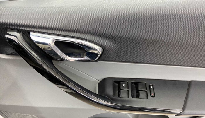 2020 Tata Tiago XZ PLUS PETROL, Petrol, Manual, 24,213 km, Driver Side Door Panels Control