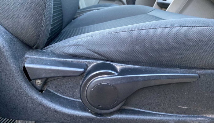 2017 Tata Tiago XZ PETROL, CNG, Manual, 65,042 km, Driver Side Adjustment Panel