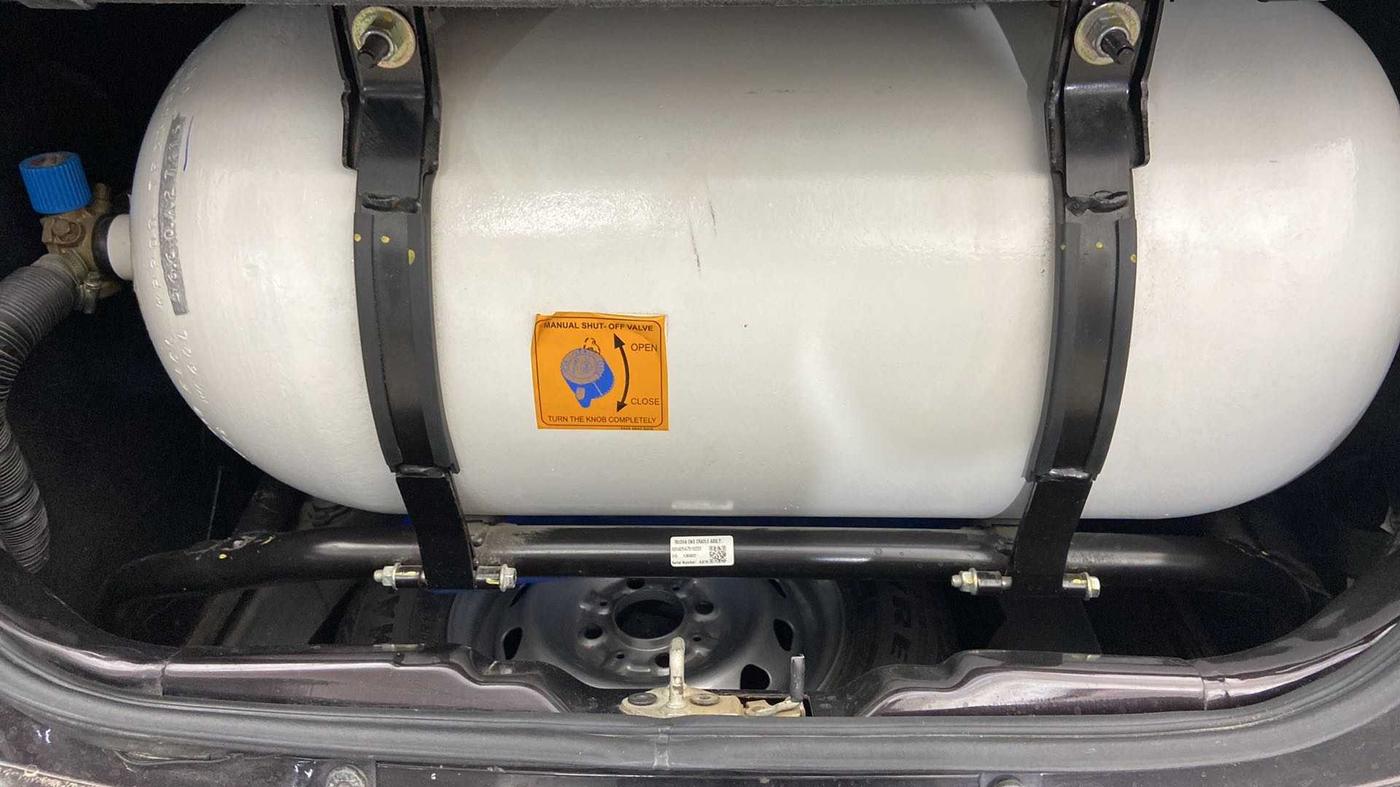 2022 Tata Tiago XT CNG, CNG, Manual, 34,404 km, Boot Inside