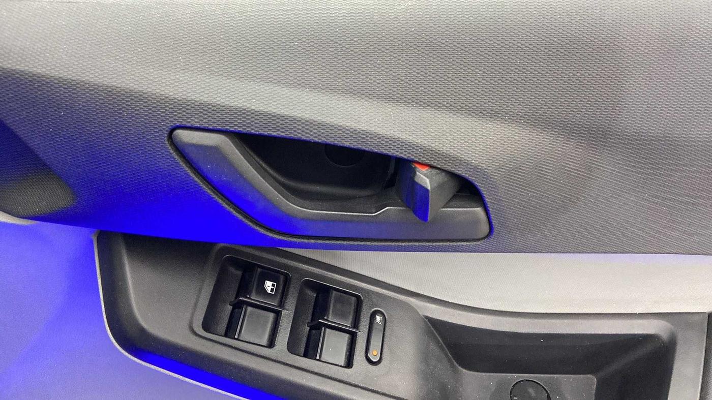 2022 Tata Tiago XT CNG, CNG, Manual, 34,404 km, Driver Side Door Panels Control