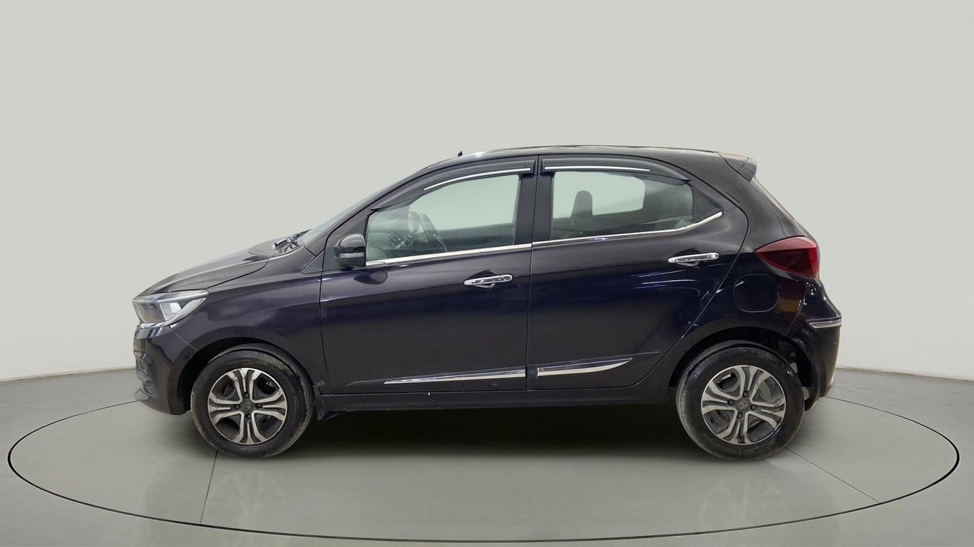 2022 Tata Tiago XT CNG, CNG, Manual, 34,404 km, Left Side