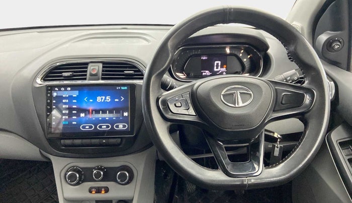2022 Tata Tiago XT CNG, CNG, Manual, 34,404 km, Steering Wheel Close Up