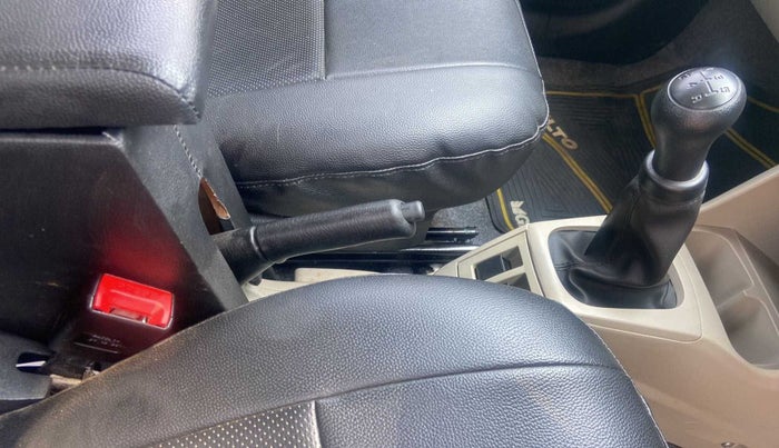 2021 Maruti Alto VXI, Petrol, Manual, 10,327 km, Gear Lever