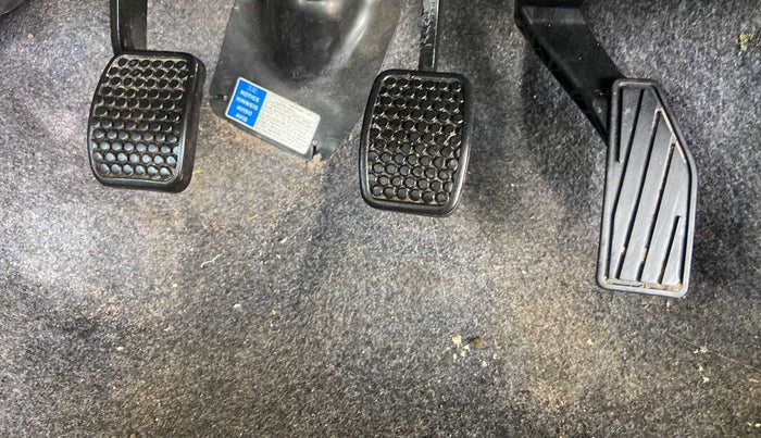 2017 Maruti Alto 800 VXI O, Petrol, Manual, 23,930 km, Pedals