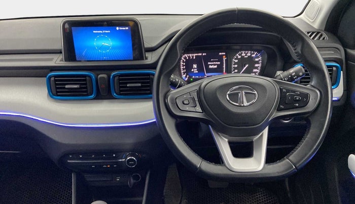 2023 Tata PUNCH CREATIVE  AMT, Petrol, Automatic, 14,942 km, Steering Wheel Close Up
