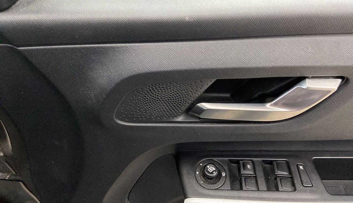 2023 Tata PUNCH CREATIVE  AMT, Petrol, Automatic, 14,942 km, Driver Side Door Panels Control