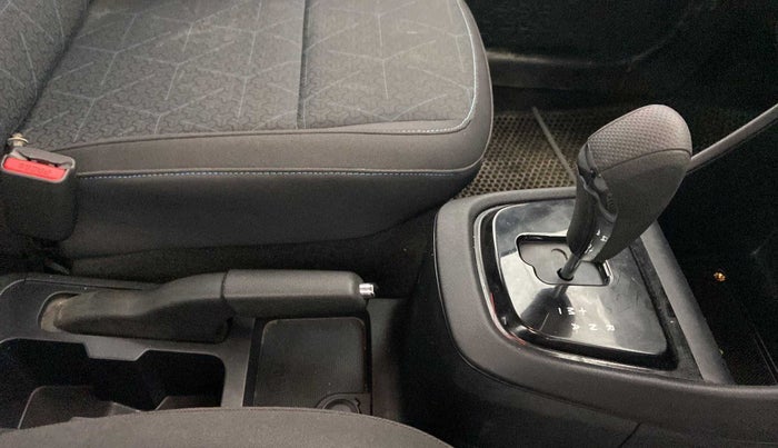 2023 Tata PUNCH CREATIVE  AMT, Petrol, Automatic, 14,942 km, Gear Lever