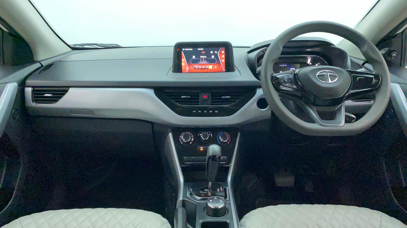 2022 Tata NEXON XMA PLUS SUNROOF PETROL, Petrol, Automatic, 18,979 km, Dashboard