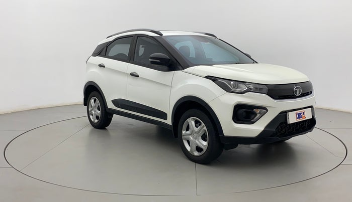 2022 Tata NEXON XMA PLUS SUNROOF PETROL, Petrol, Automatic, 18,979 km, Right Front Diagonal
