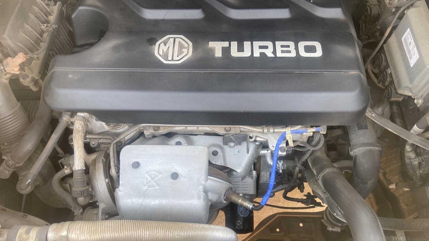 2023 MG HECTOR SHARP PRO 1.5 TURBO MT PETROL, Petrol, Manual, 16,228 km, Open Bonet