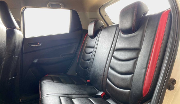 2021 Maruti Swift ZXI, Petrol, Manual, 32,034 km, Right Side Rear Door Cabin