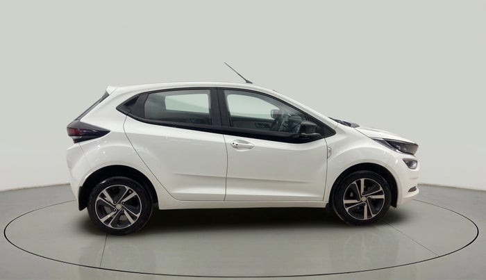 2022 Tata ALTROZ XZA, Petrol, Automatic, 19,545 km, Right Side View