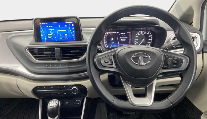 2022 Tata ALTROZ XZA, Petrol, Automatic, 19,545 km, Steering Wheel Close Up
