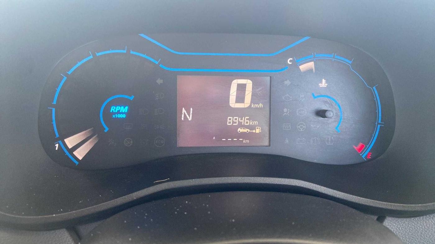 2021 Renault Kwid RXT 1.0 AMT (O), Petrol, Automatic, 8,934 km, Odometer Image