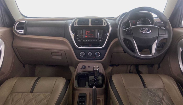 2017 Mahindra TUV300 T8 AMT, Diesel, Automatic, 89,324 km, Dashboard