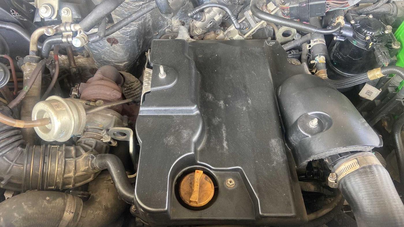 2017 Mahindra TUV300 T8 AMT, Diesel, Automatic, 89,324 km, Open Bonet