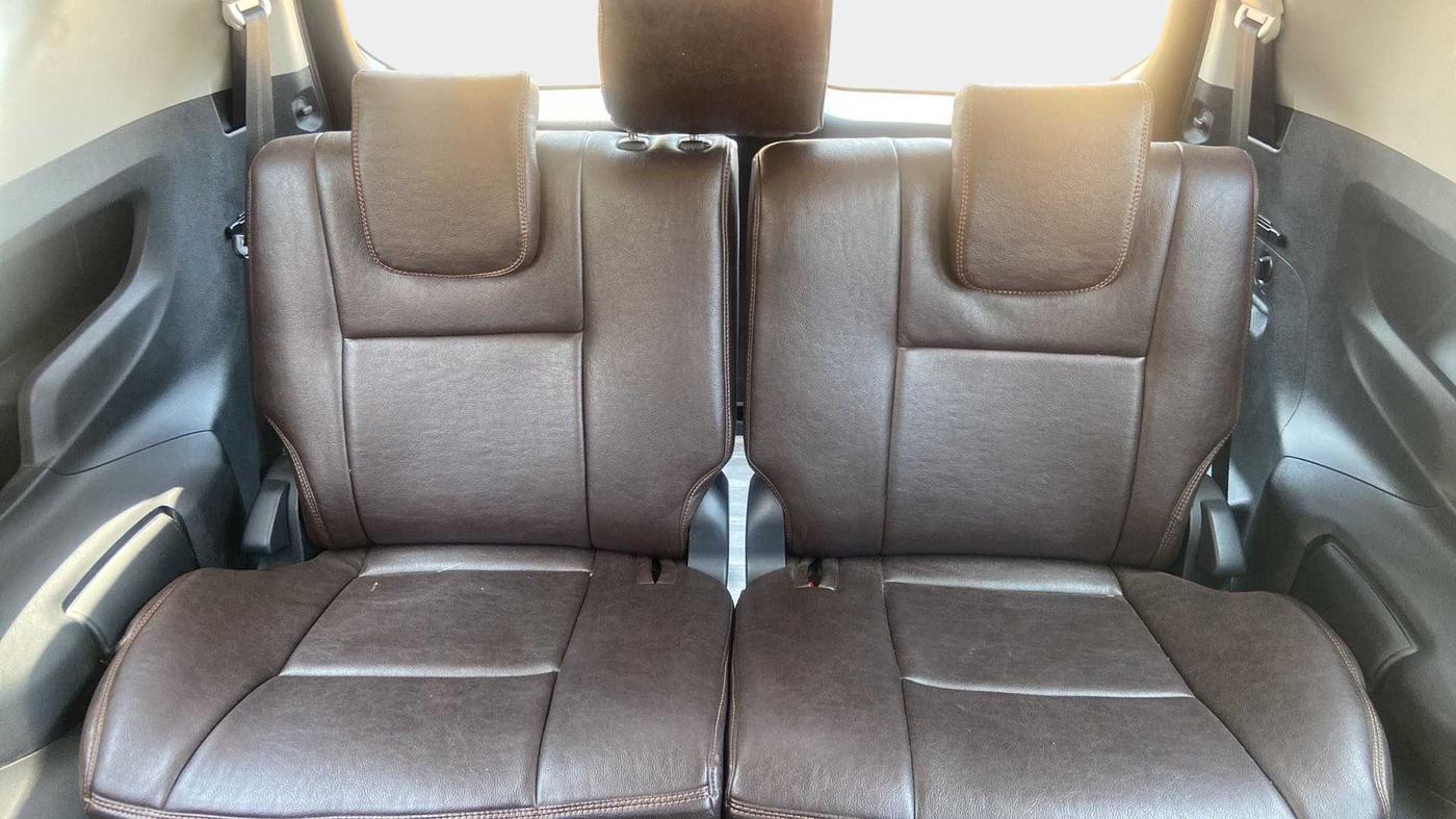 2022 Toyota Innova Crysta 2.7 GX 7 STR MT, Petrol, Manual, 21,693 km, Third Seat Row ( optional )