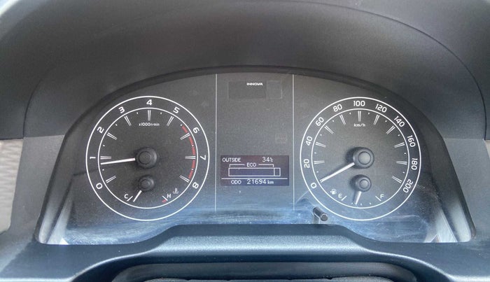 2022 Toyota Innova Crysta 2.7 GX 7 STR MT, Petrol, Manual, 21,693 km, Odometer Image