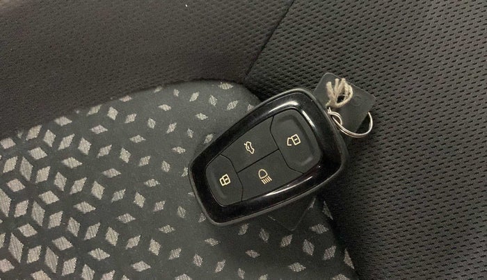 2019 Tata NEXON XZA PLUS DIESEL, Diesel, Automatic, 49,634 km, Key Close Up