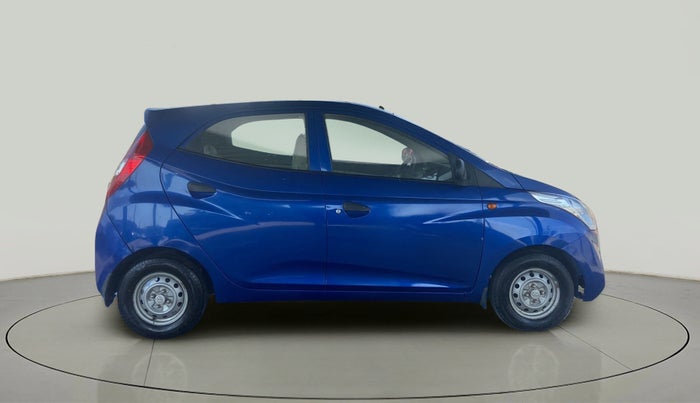 2017 Hyundai Eon ERA PLUS (O), Petrol, Manual, 32,420 km, Right Side View